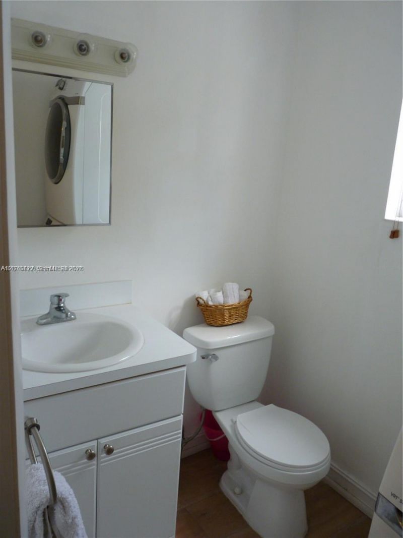820 Euclid Ave , Unit 204, Miami Beach, FL 33139 Photo