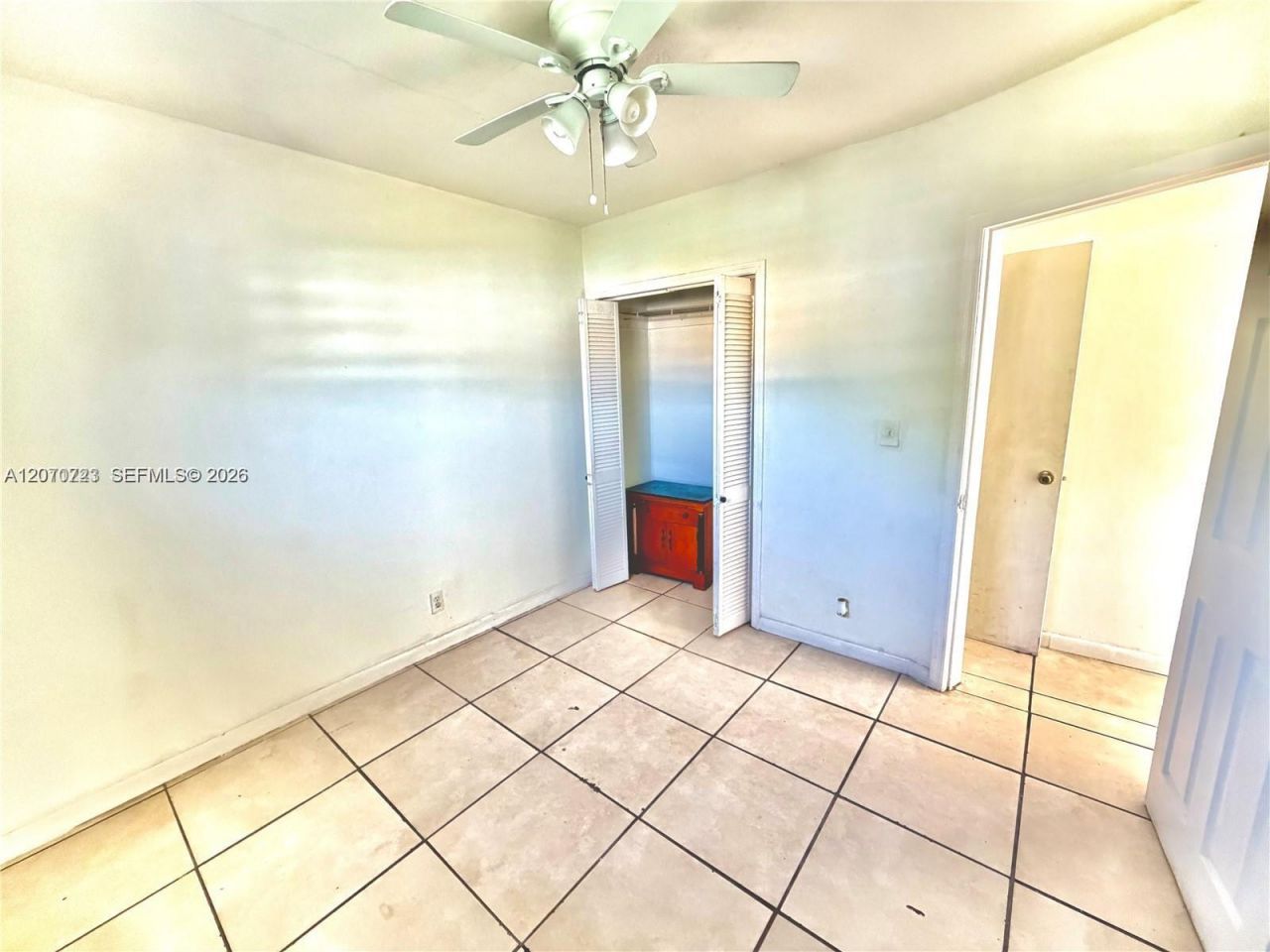 1041 NW 7th Ct, Hallandale Beach, FL 33009 Photo
