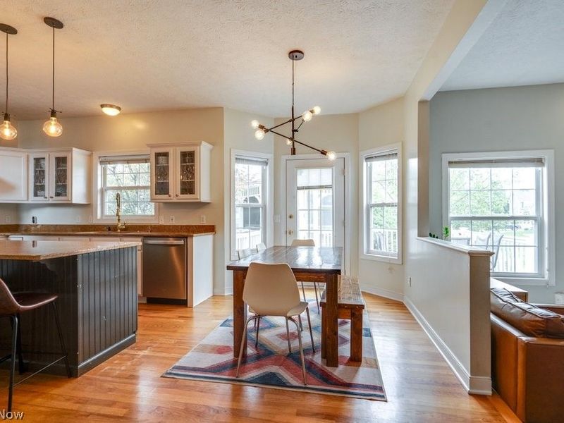 325 Fieldcrest Drive, Fairlawn, OH 44333 Photo 6