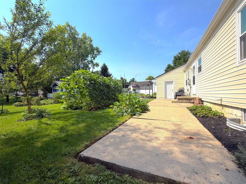 420 Superior Street, Bellefontaine, OH 43311 Photo 78