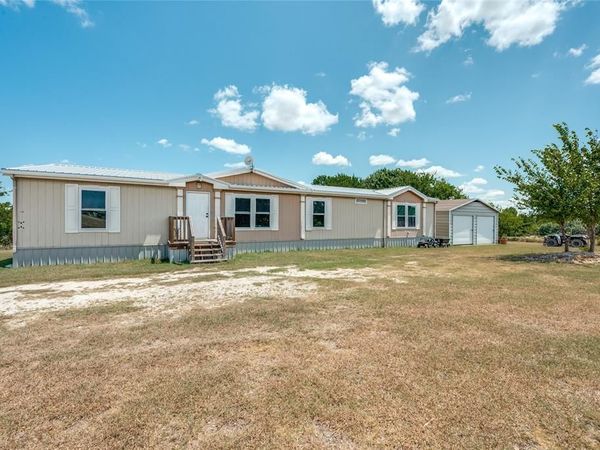 348 Private Road 477, Hillsboro, TX 76645