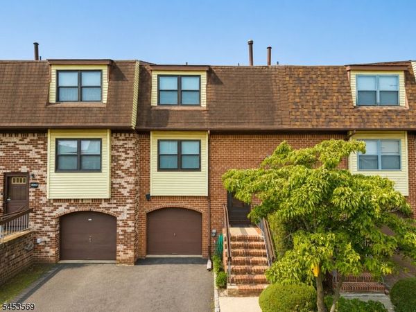 3003 North Oaks Boulevard, North Brunswick, NJ 08902