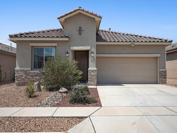 7512 Two Rock Road NW, Albuquerque, NM 87114