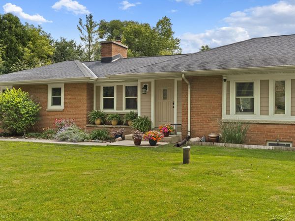 11456 N Solar Ave, Mequon, WI 53097