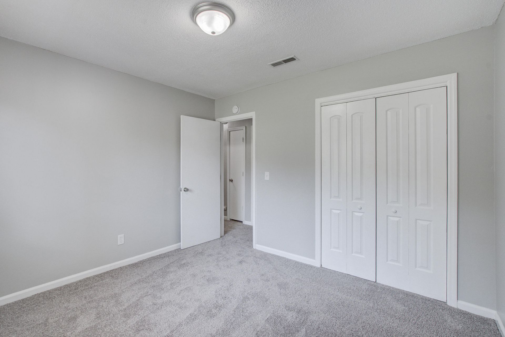 997 Margaret Drive Photo 25