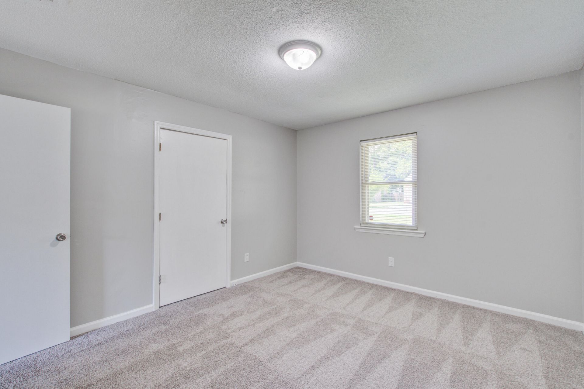 997 Margaret Drive Photo 29