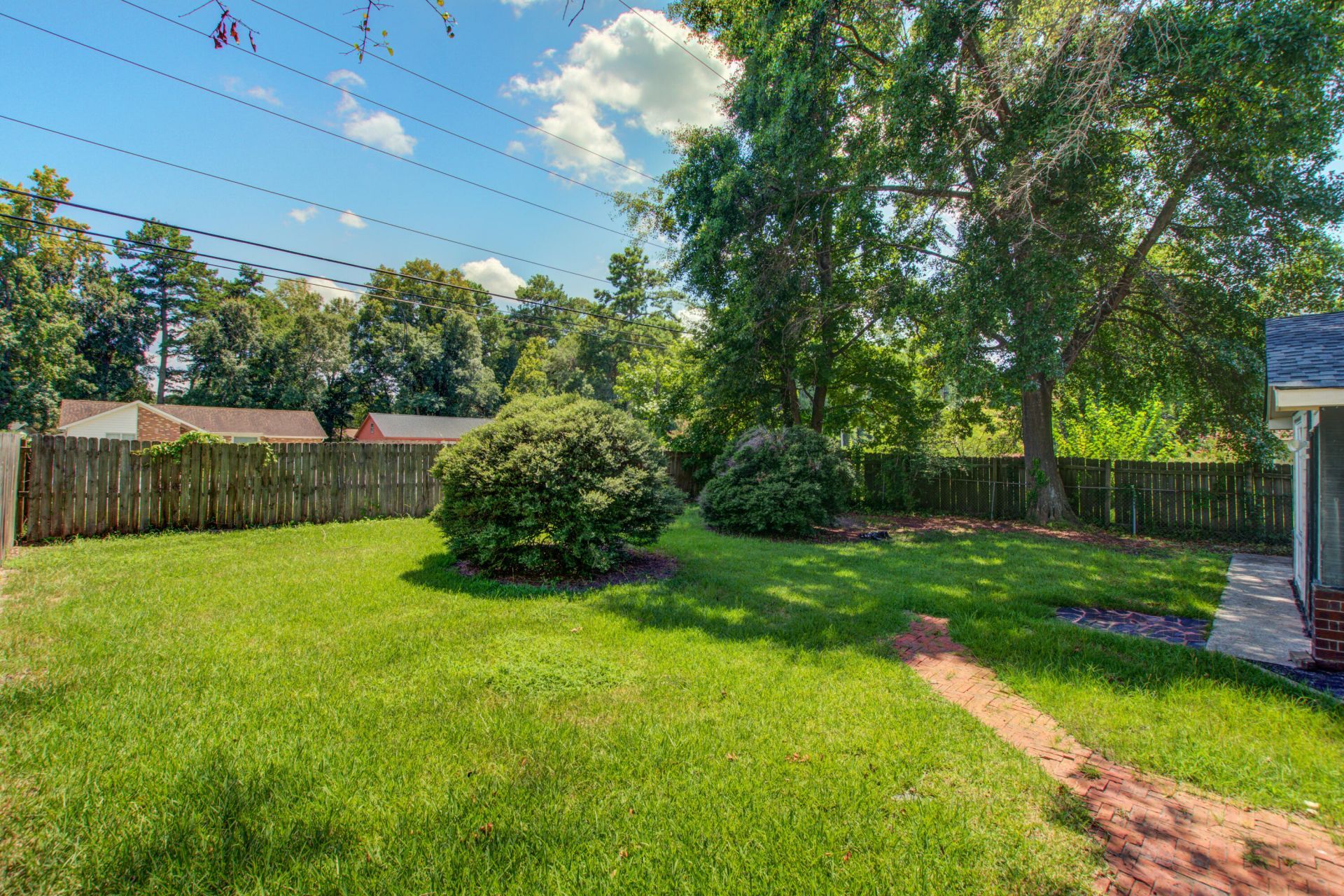 997 Margaret Drive Photo 30
