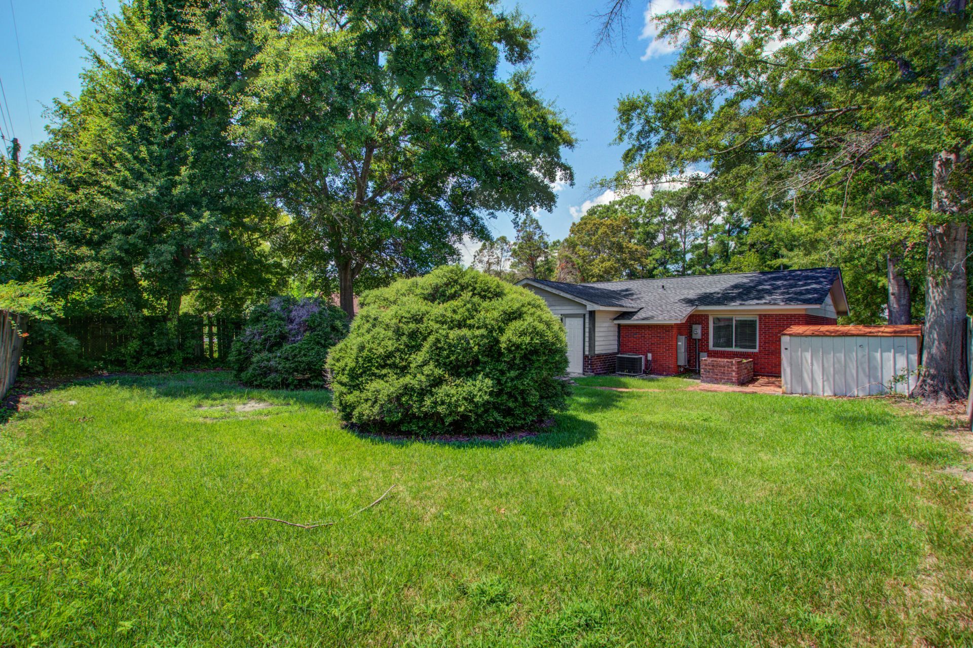 997 Margaret Drive Photo 31