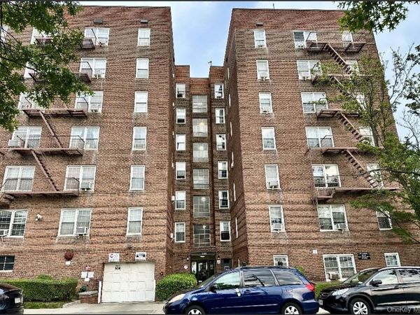 85-04 63rd Drive , Unit 6J1, Rego Park, NY 11374