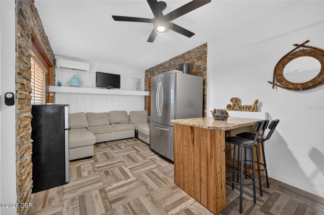 881 Catfish Avenue, New Smyrna Beach, FL 32169 Photo