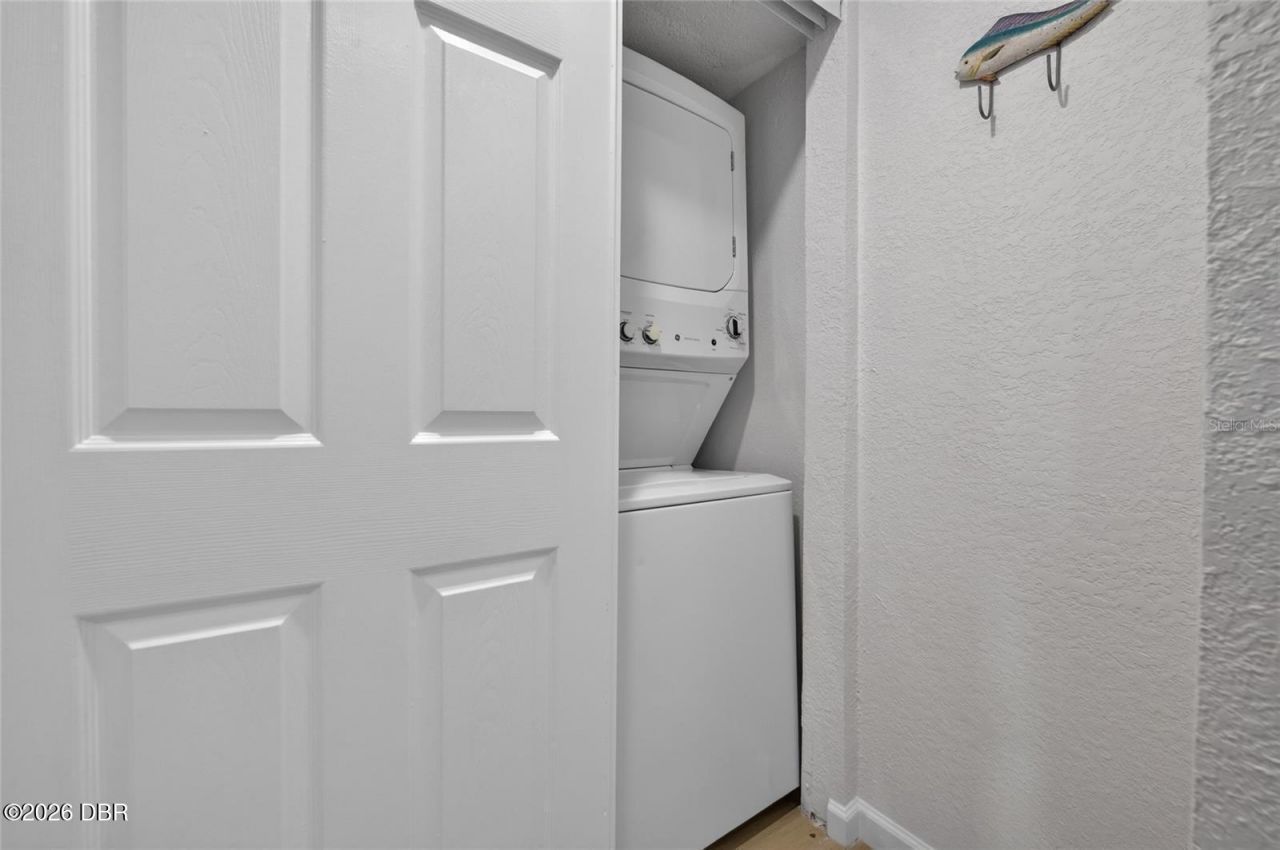 881 Catfish Avenue, New Smyrna Beach, FL 32169 Photo
