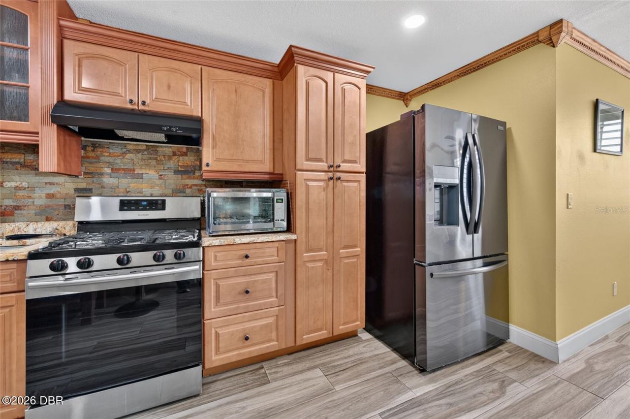 881 Catfish Avenue, New Smyrna Beach, FL 32169 Photo