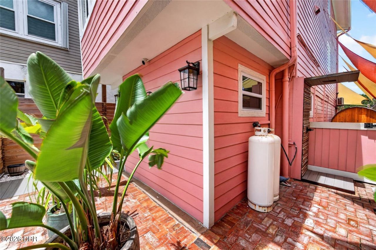 881 Catfish Avenue, New Smyrna Beach, FL 32169 Photo