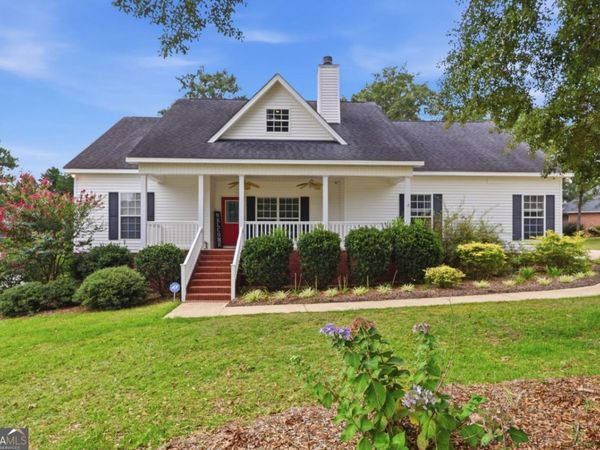 132 Hidden Creek Circle, Lizella, GA 31052