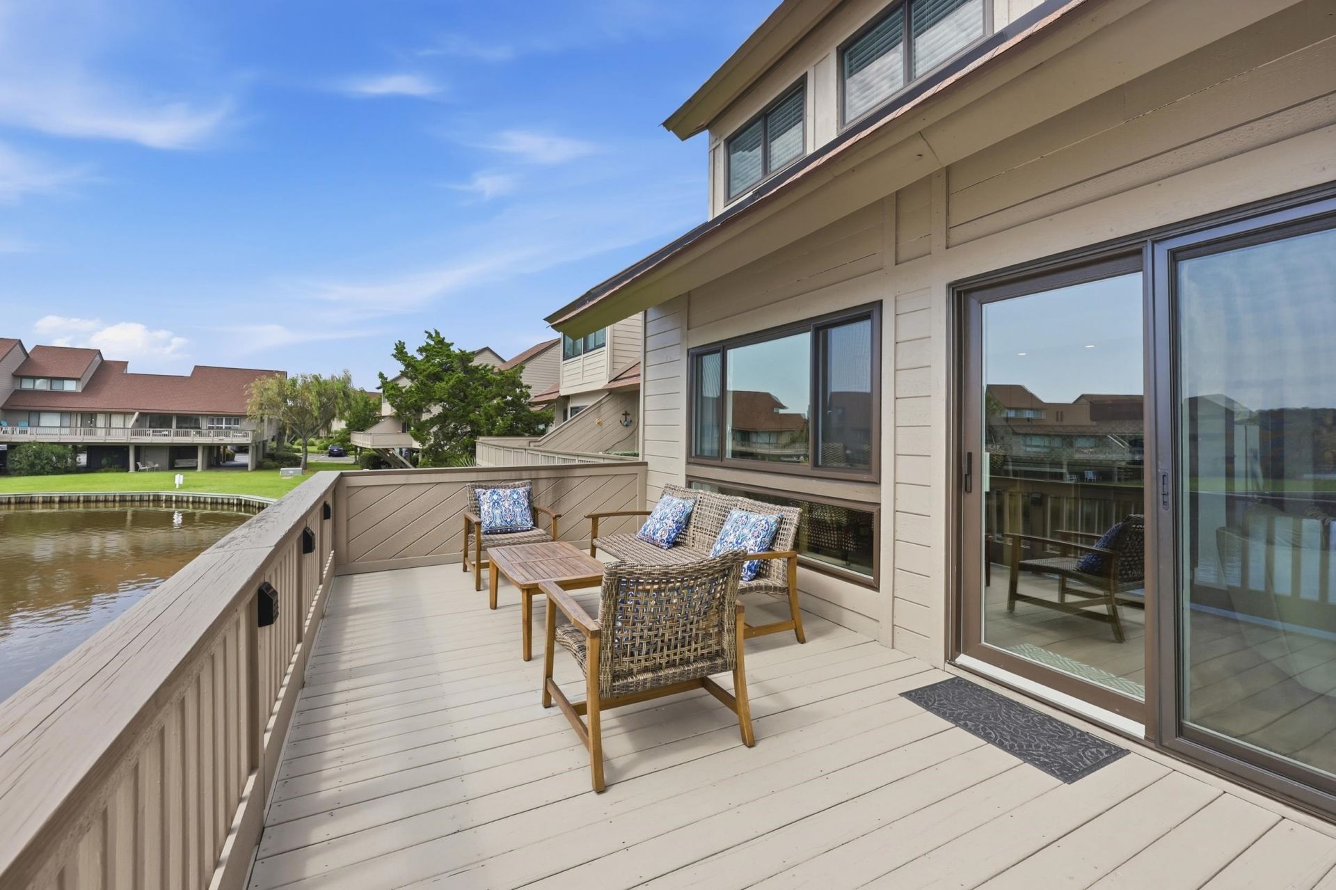 38 Heron Marsh Dr. Photo 11