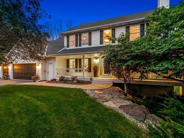 22412 Wagon Wheel Trail, Lakeville, MN 55044