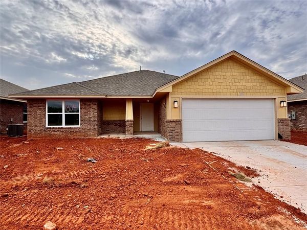 1804 Pin Cherry Lane, Moore, OK 73160