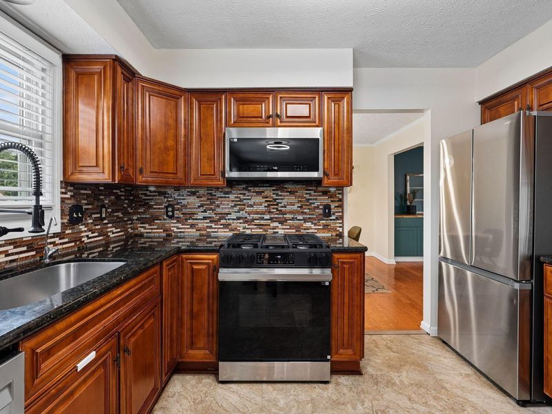 13690 Sudbury Drive, Pickerington, OH 43147 Photo 16