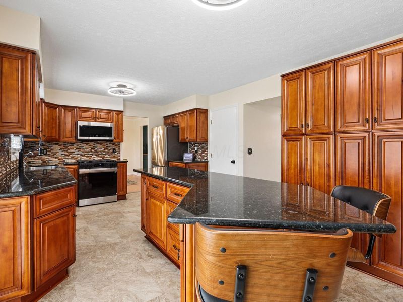 13690 Sudbury Drive, Pickerington, OH 43147 Photo 17