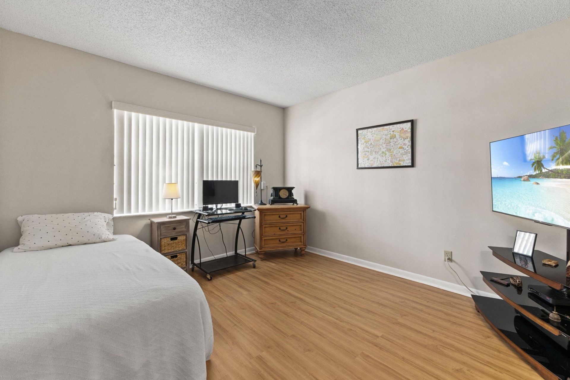1223 S Lakes End Drive, Unit E-1, Fort Pierce, FL 34982 Photo