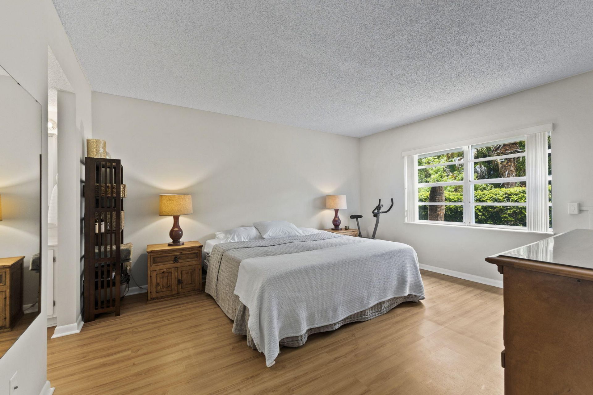1223 S Lakes End Drive, Unit E-1, Fort Pierce, FL 34982 Photo