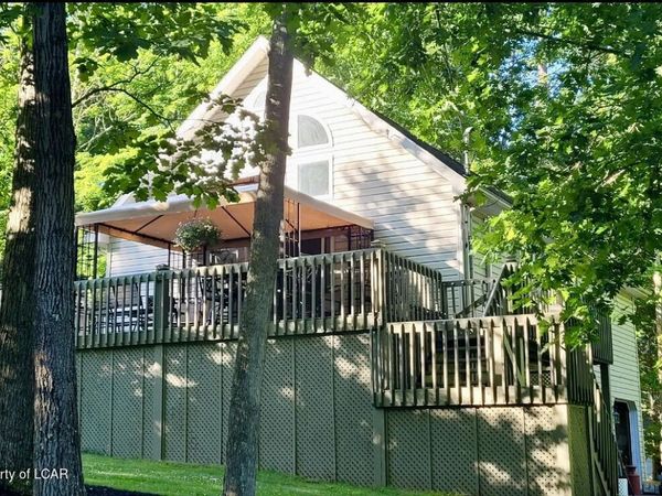 202 Trapper Springs Circle, Drums, PA 18222
