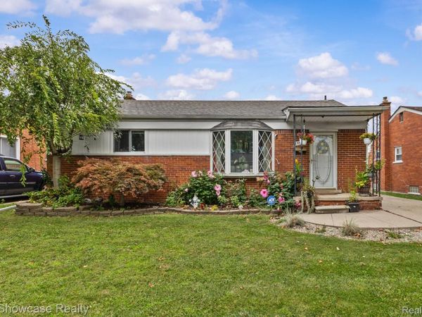 13330 Peach Street , Southgate, Mi 48195