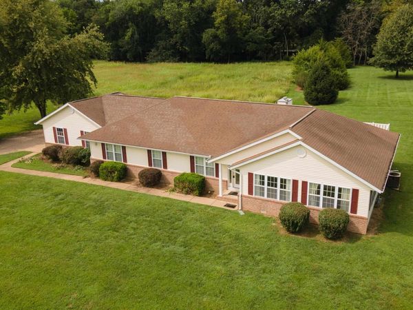 14 Timbercreek Drive, Herrin, IL 62948