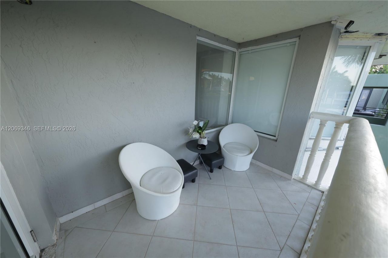 1230 NE 89th St , Miami, FL 33138 Photo