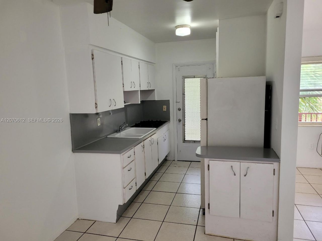 1250 S Alhambra Cir , Unit 18, Coral Gables, FL 33146 Photo