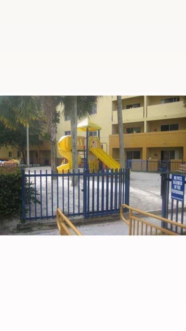14902 SW 82nd Ln, Unit 13-206, Miami, FL 33193 Photo