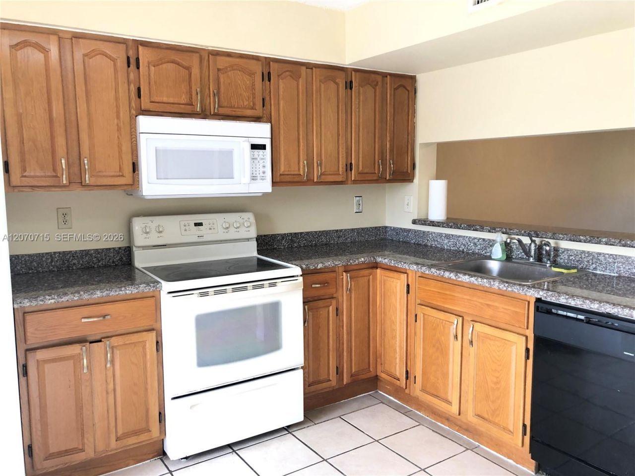 14902 SW 82nd Ln, Unit 13-206, Miami, FL 33193 Photo