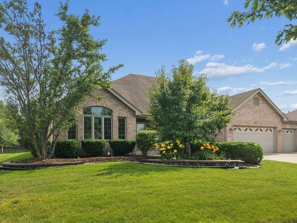 10899 Swallow Tail Lane , Frankfort, IL 60423