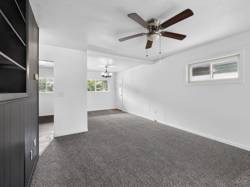 1305 Landis Lane, Springfield Township, OH 45231 Photo 4