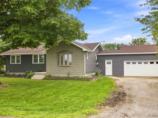 1768 Lewiston Road , Basom, NY 14013