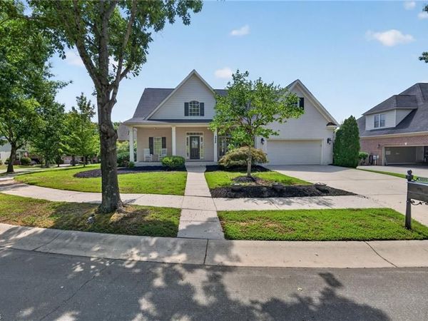 3926 Kincade Drive, Burlington, NC 27215