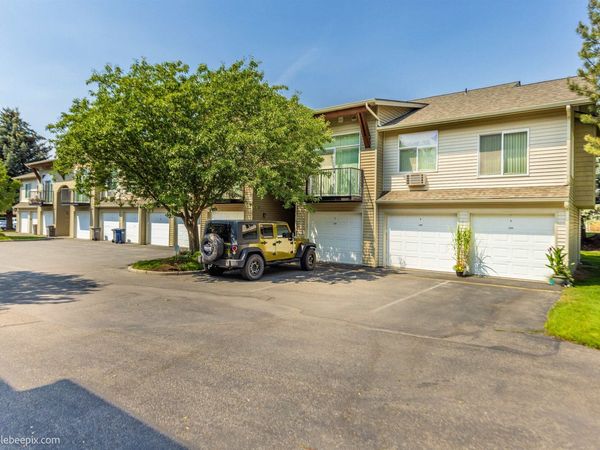 22855 E Country Vista Dr, Liberty Lake, WA 99019