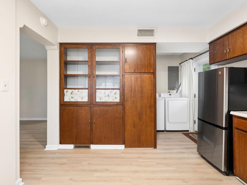1967 Zollinger Road, Columbus, OH 43221 Photo 16