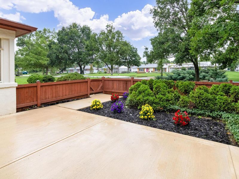 1967 Zollinger Road, Columbus, OH 43221 Photo 5
