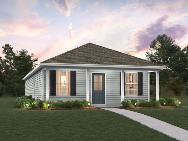 402 E Tiger Lily Lane, DeFuniak Springs, FL 32433