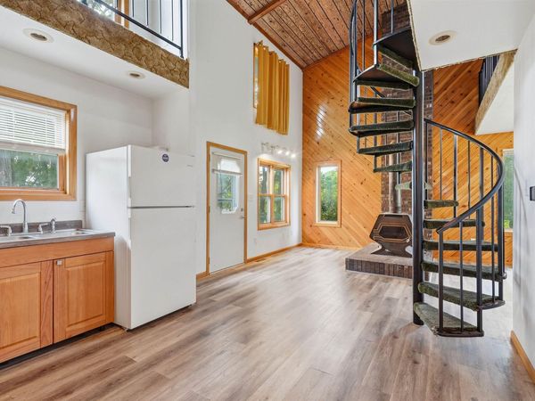 30013 Butler Avenue, New Hartford, IA 50660