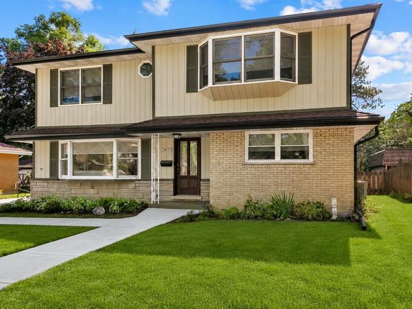 3N425 Howard Avenue , Elmhurst, IL 60126