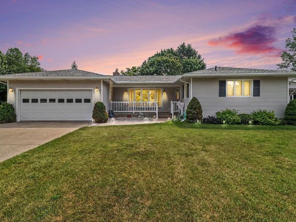 557 Broad Avenue, Manistee, MI 49660