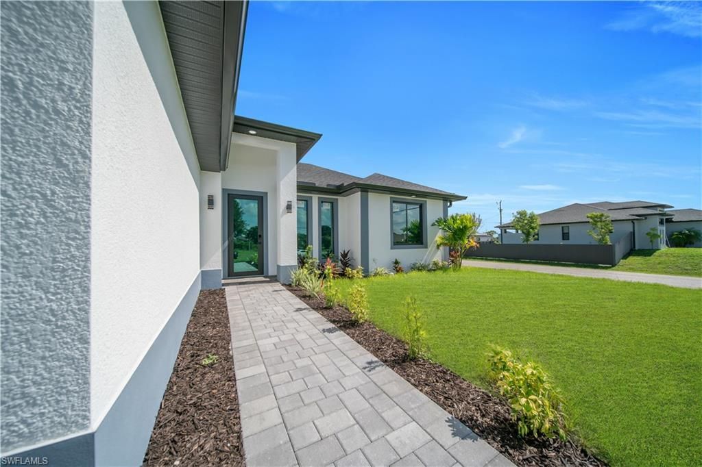 1825 NE 22nd Ter, Cape Coral, FL 33909 Photo