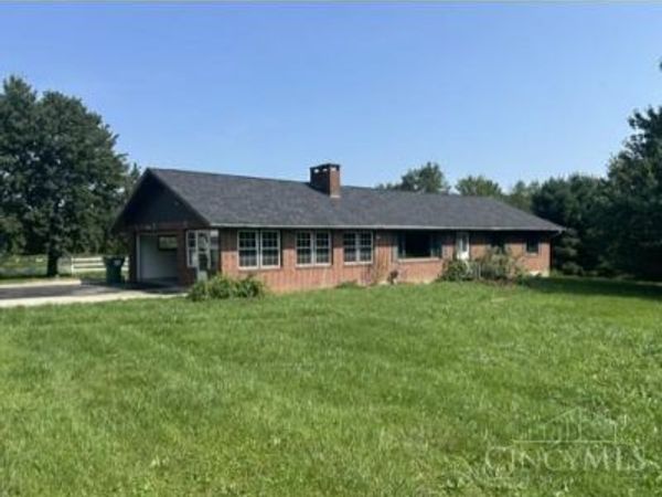 821 E Center Street, Blanchester, OH 45107