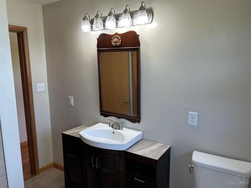 821 E Center Street, Blanchester, OH 45107 Photo 10