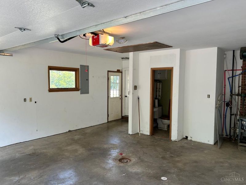 821 E Center Street, Blanchester, OH 45107 Photo 21