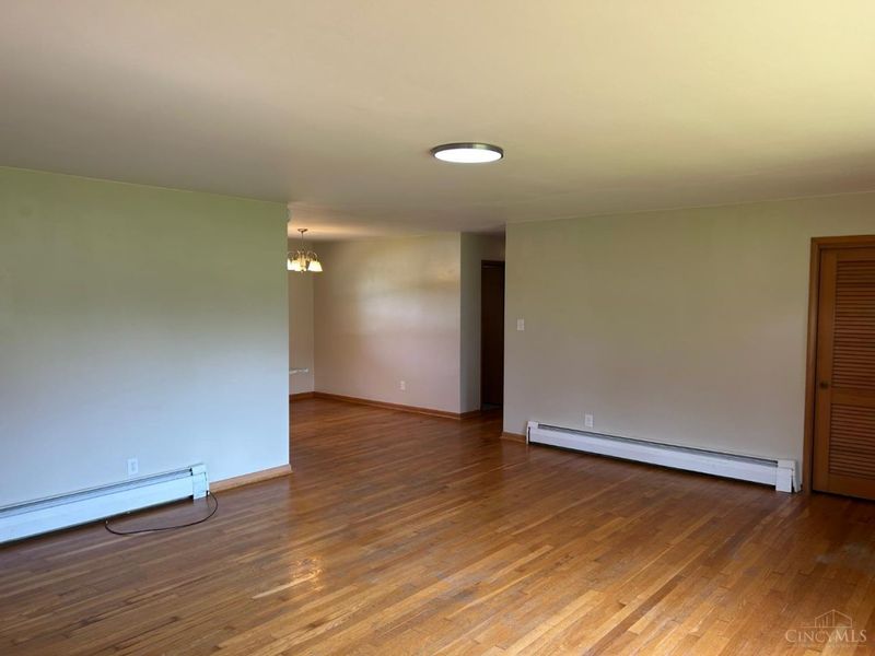 821 E Center Street, Blanchester, OH 45107 Photo 7