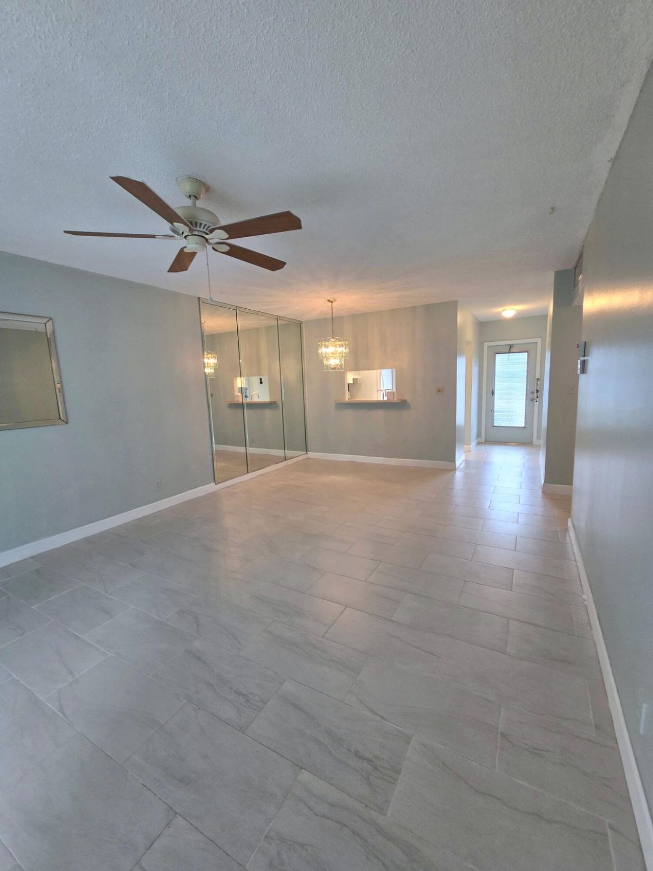 5071 W Oakland Park Boulevard, Unit 109, Lauderdale Lakes, FL 33313 Photo