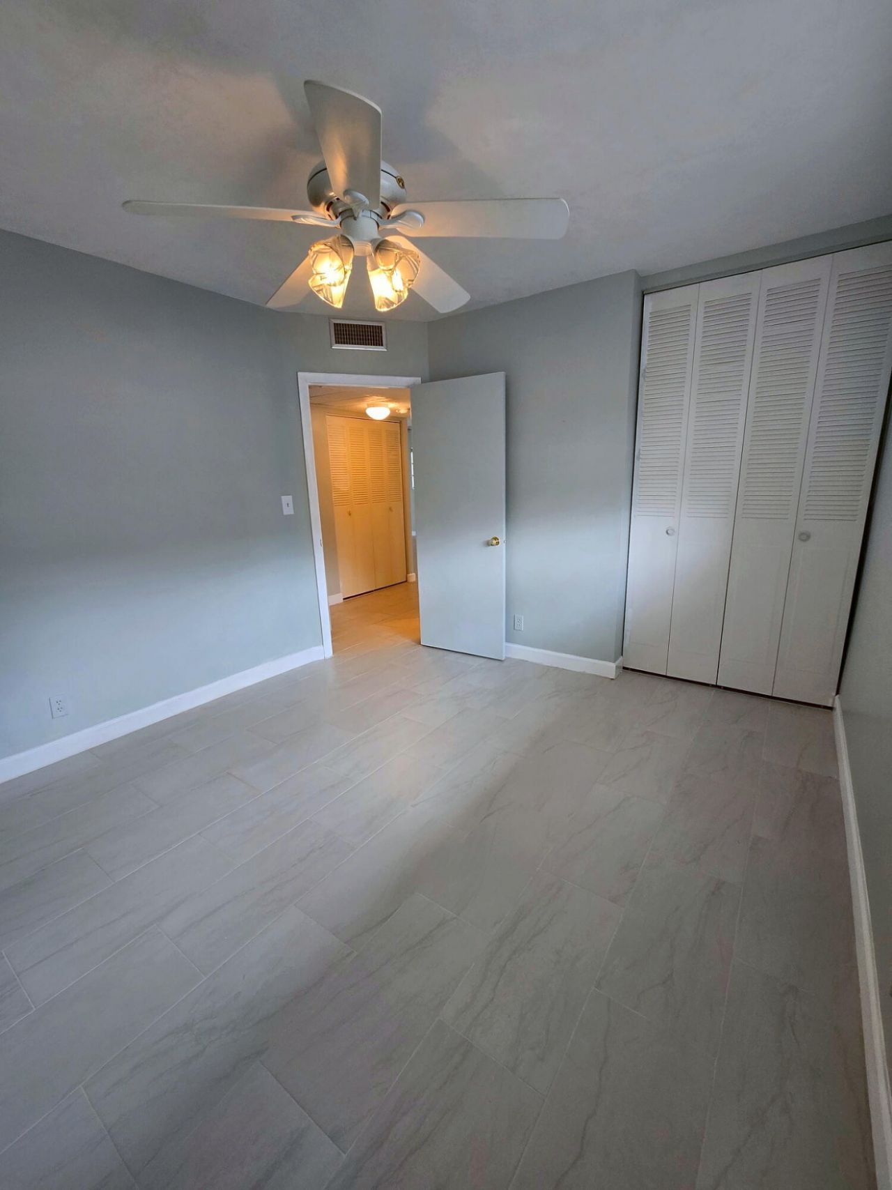 5071 W Oakland Park Boulevard, Unit 109, Lauderdale Lakes, FL 33313 Photo